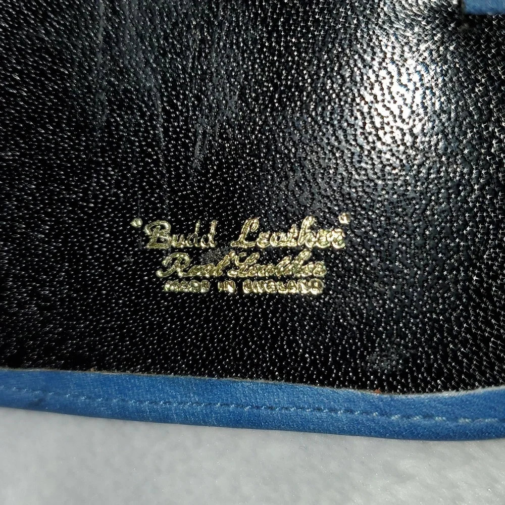Budd Leather Compact Bifold Wallet with Coin Compartment